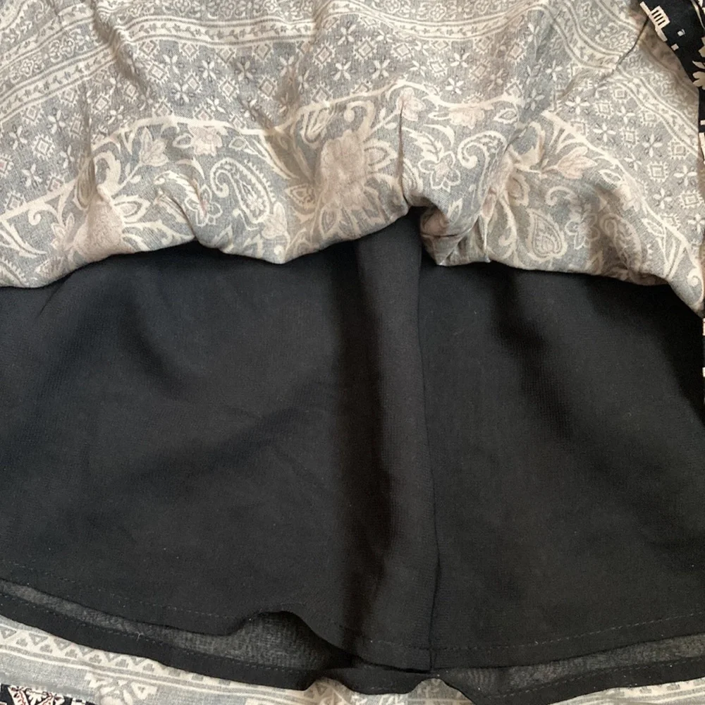 Mini Skirt & Cami Top - Picture 5 of 11